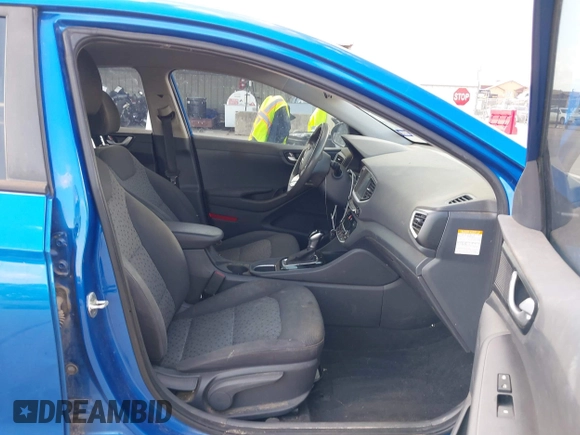 2018 Hyundai Ioniq Blue with VIN KMHC65LC9JU065210, listed as a IAAI auction lot 42087460 with 162,899 mi miles and . Bid and sale history available at DreamBid. Image 5.