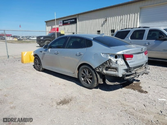 2020 Kia Optima LX with VIN 5XXGT4L34LG385861, listed as a IAAI auction lot 41661705 with 116,342 mi miles. Bid and sale history available at carsss.com. Image 3.