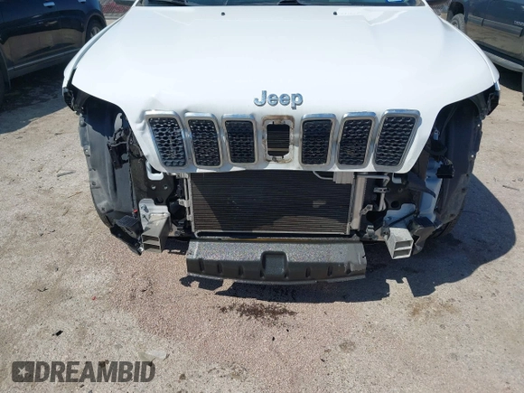 2020 Jeep Cherokee Latitude with VIN 1C4PJMCB2LD551981, listed as a IAAI auction lot 41978678 with 71,914 mi miles and . Bid and sale history available at DreamBid. Image 6.