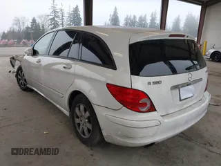 2006 Mercedes-Benz R 3.5L with VIN 4JGCB65E66A028785, listed as a IAAI auction lot 41880524 with 158,442 mi miles and . Bid and sale history available at DreamBid. Image 3.