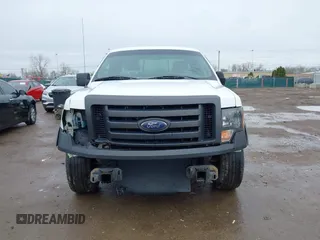 2012 Ford F-150 XL with VIN 1FTMF1CM4CKE25654, listed as a IAAI auction lot 41961898 with 288,253 mi miles. Bid and sale history available at carsss.com. Image 13.