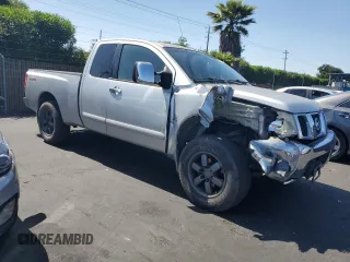 2004 Nissan Titan SE with VIN 1N6AA06A74N586123, listed as a Copart auction lot 55311185 with 98,825 mi miles and Clean Title. Bid and sale history available at carsss.com. Image 4.