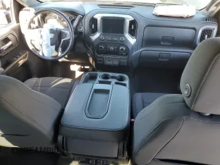2020 Chevrolet Silverado 3500HD LT with VIN 1GC4YTEYXLF347833, listed as a Copart auction lot 47198315 with 0 mi miles and Salvage Title. Bid and sale history available at carsss.com. Image 8.
