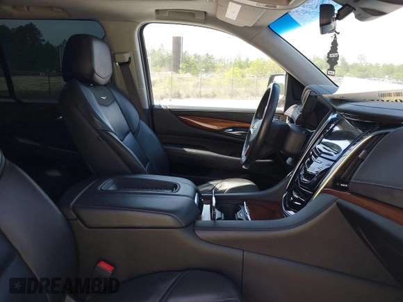 2020 Cadillac Escalade Luxury z VIN 1GYS3BKJ6LR124477, wystawiony jako IAAI lot #42042960 z przebiegiem 42 854 mil mil oraz . Historia ofert i sprzedaży dostępna na DreamBid. Obrazek 5.