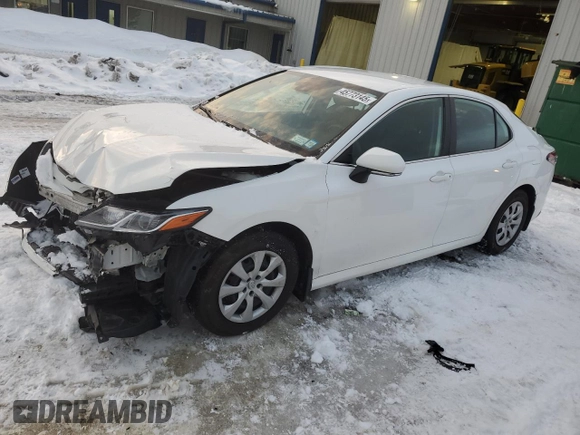 2019 Toyota Camry LE with VIN 4T1B11HK2KU818757, listed as a Copart auction lot 45773145 with 106,210 mi miles and Salvage Title. Bid and sale history available at carsss.com. Image 1.