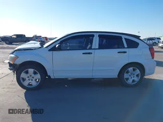 2007 Dodge Caliber SXT z VIN 1B3HB48B77D185971, wystawiony jako IAAI lot #41615355 z przebiegiem 165 367 mil mil oraz . Historia ofert i sprzedaży dostępna na DreamBid. Obrazek 15.