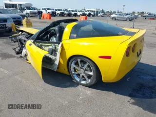 2008 Chevrolet Corvette with VIN 1G1YY26W485130695, listed as a IAAI auction lot 40267407 with 1 mi miles. Bid and sale history available at carsss.com. Image 3.