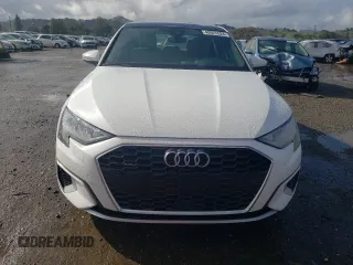 2022 Audi A3 Premium with VIN WAUGUDGY0NA061028, listed as a Copart auction lot 40925524 with 14,771 mi miles. Bid and sale history available at carsss.com. Image 5.