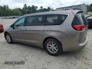 2017 Chrysler Pacifica Touring with VIN 2C4RC1DG6HR572039, listed as a Copart auction lot 58568105 with 190,405 mi miles and Salvage title. Bid and sale history available at DreamBid. Image 2.