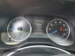 2021 Toyota RAV4 Hybrid XLE with VIN 2T3RWRFV4MW113240, listed as a Copart auction lot 65217455 with 42,715 mi miles and Salvage title. Bid and sale history available at DreamBid. Image 9.