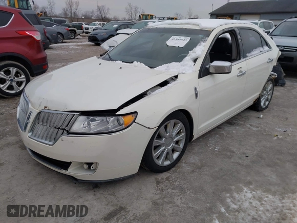 2012 Lincoln MKZ with VIN 3LNHL2GC8CR838041, listed as a IAAI auction lot 41548845 with 229,691 mi miles. Bid and sale history available at carsss.com. Image 17.