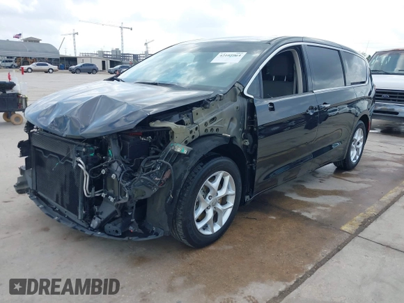 2018 Chrysler Pacifica Touring Plus z VIN 2C4RC1FG2JR129163, wystawiony jako IAAI lot #42105964 z przebiegiem 72 627 mil mil oraz . Historia ofert i sprzedaży dostępna na DreamBid. Obrazek 22.