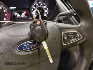 2017 Ford Escape SE with VIN 1FMCU0GD7HUD18367, listed as a IAAI auction lot 41695099 with 54,185 mi miles. Bid and sale history available at carsss.com. Image 11.