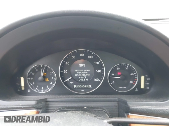 2008 Mercedes-Benz E-Class 3.0L with VIN WDBUF22X08B216886, listed as a IAAI auction lot 41950163 with 155,654 mi miles. Bid and sale history available at carsss.com. Image 7.