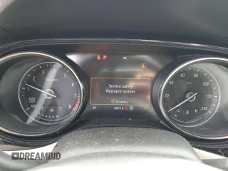 2020 Buick Encore GX Select z VIN KL4MMESL7LB104563, wystawiony jako Copart lot #57122215 z przebiegiem 48 916 mil mil oraz Szkoda całkowita • Salvage title. Historia ofert i sprzedaży dostępna na DreamBid. Obrazek 9.