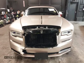 2019 Rolls-Royce Wraith z VIN SCA665C53KUX87266, wystawiony jako IAAI lot #41918222 z przebiegiem 42 388 mil mil oraz . Historia ofert i sprzedaży dostępna na DreamBid. Obrazek 6.