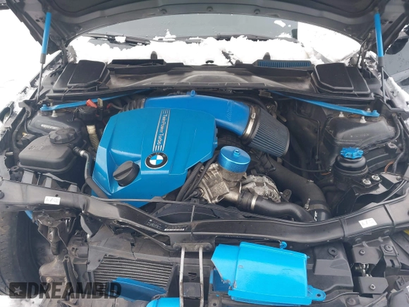 2011 BMW 3 Series 335i xDrive with VIN WBAKF9C58BE619046, listed as a IAAI auction lot 41211250 with Not provided miles and . Bid and sale history available at DreamBid. Image 10.