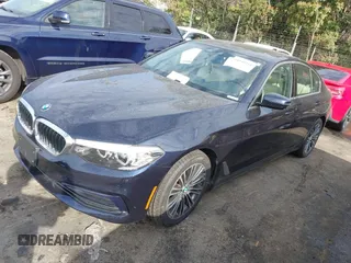 2019 BMW 5 Series 530i xDrive with VIN WBAJA7C50KWW48792, listed as a IAAI auction lot 41840161 with 58,313 mi miles. Bid and sale history available at carsss.com. Image 17.