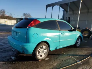 2000 Ford Focus ZX3 with VIN 3FAHP3131YR213601, listed as a Copart auction lot 88597525 with 134,724 mi miles and Salvage title. Bid and sale history available at DreamBid. Image 3.