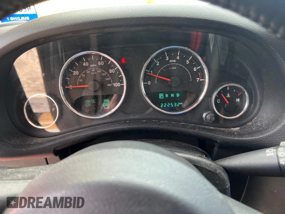 2016 Jeep Wrangler Unlimited Sahara с VIN 1C4BJWEG4GL180915, выставлен на аукционе Copart как лот 61054925 с пробегом 222 532 миль миль и Чистый • Clean title. История ставок и продаж доступна на DreamBid. Изображение 8.