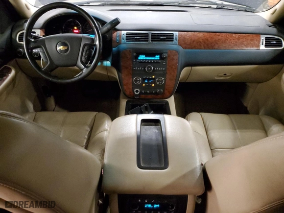 2007 Chevrolet Suburban LT with VIN 1GNFK16327J213622, listed as a Copart auction lot 49725665 with 174,854 mi miles and Salvage Title. Bid and sale history available at carsss.com. Image 8.