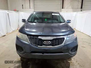 2012 Kia Sorento LX with VIN 5XYKT4A11CG254958, listed as a Copart auction lot 87236854 with 269,418 mi miles and Clean Title. Bid and sale history available at carsss.com. Image 5.