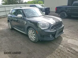 2020 MINI Countryman Cooper S with VIN WMZYX1C06L3L48761, listed as a Copart auction lot 68270454 with 23,940 mi miles and Salvage Title. Bid and sale history available at carsss.com. Image 12.