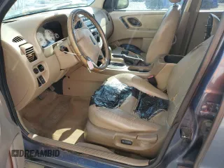 2006 Ford Escape XLT с VIN 1FMCU03176KA57097, выставлен на аукционе Copart как лот 52607965 с пробегом 255 230 миль миль и Списание • Salvage title. История ставок и продаж доступна на DreamBid. Изображение 7.