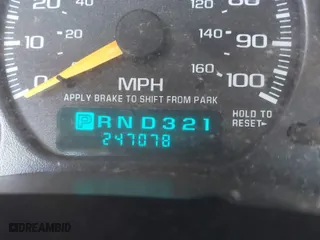 2001 Chevrolet Silverado 1500 LS with VIN 1GCEC19V61Z168966, listed as a IAAI auction lot 41824590 with 247,078 mi miles. Bid and sale history available at carsss.com. Image 15.