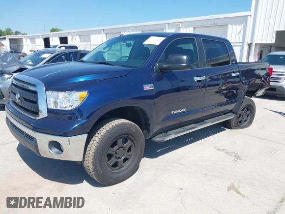 2011 Toyota Tundra z VIN 5TFEY5F17BX103583, wystawiony jako IAAI lot #42017676 z przebiegiem 158 466 mil mil oraz . Historia ofert i sprzedaży dostępna na DreamBid. Obrazek 17.