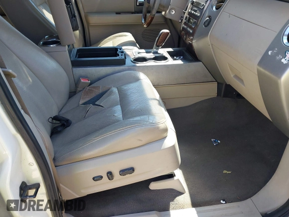 2007 Ford Expedition EL Limited with VIN 1FMFK19507LA18415, listed as a IAAI auction lot 41789617 with 219,455 mi miles. Bid and sale history available at carsss.com. Image 5.