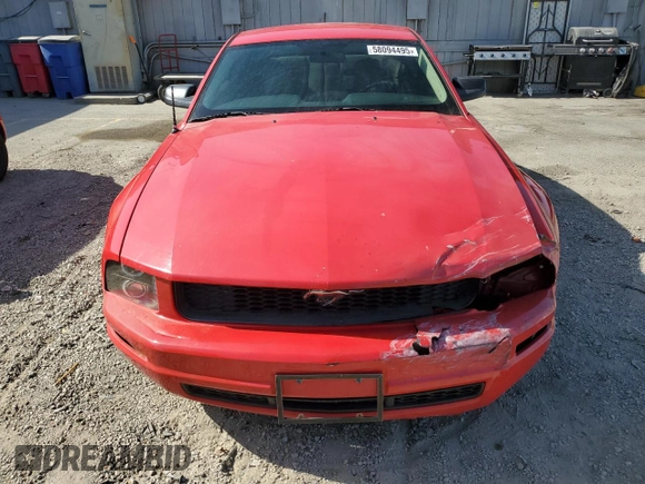 2008 Ford Mustang Deluxe with VIN 1ZVHT80N485138561, listed as a Copart auction lot 58094495 with 181,443 mi miles and Clean title. Bid and sale history available at DreamBid. Image 5.