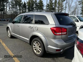 2017 Dodge Journey SXT z VIN 3C4PDDBG5HT578436, wystawiony jako Copart lot #49519165 z przebiegiem 70 111 mil mil oraz Czysty tytuł • Clean title. Historia ofert i sprzedaży dostępna na DreamBid. Obrazek 3.