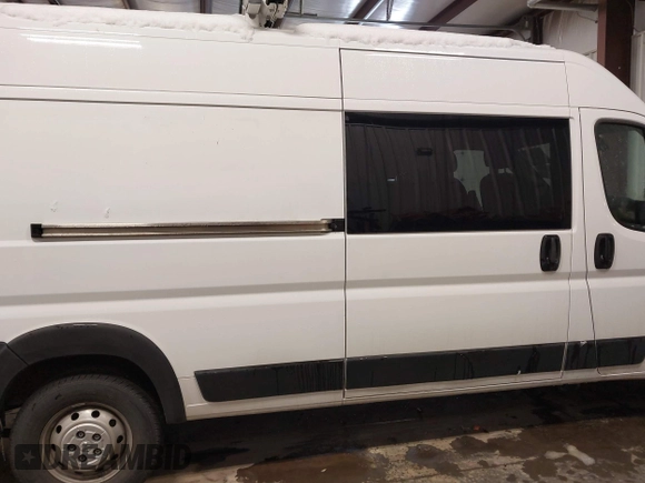 2022 Ram ProMaster Cargo with VIN 3C6MRVJG5NE120608, listed as a IAAI auction lot 41583783 with 17,630 mi miles and . Bid and sale history available at DreamBid. Image 13.