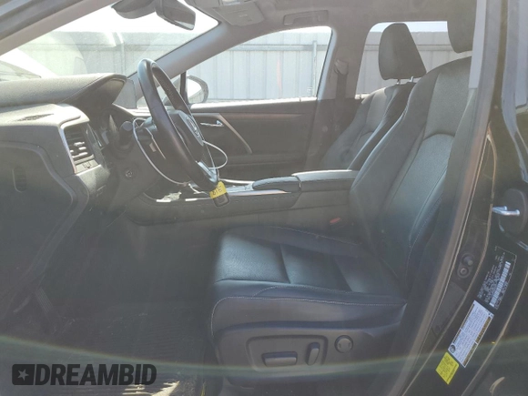2021 Lexus RX 350L z VIN JTJHZKFA9M2029573, wystawiony jako Copart lot #55225275 z przebiegiem 36 672 mil mil oraz Szkoda całkowita • Salvage title. Historia ofert i sprzedaży dostępna na DreamBid. Obrazek 7.