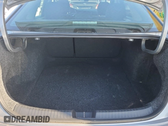 2024 Volkswagen Jetta S with VIN 3VW5M7BU6RM073190, listed as a IAAI auction lot 42844463 with 33,096 mi miles and . Bid and sale history available at DreamBid. Image 8.