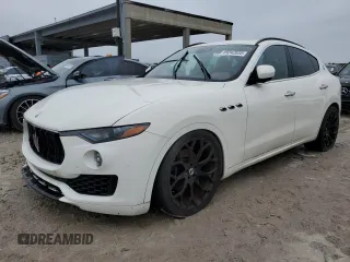 2017 Maserati Levante with VIN ZN661XUS6HX262716, listed as a Copart auction lot 89342635 with 93,890 mi miles and Clean Title. Bid and sale history available at carsss.com. Image 1.