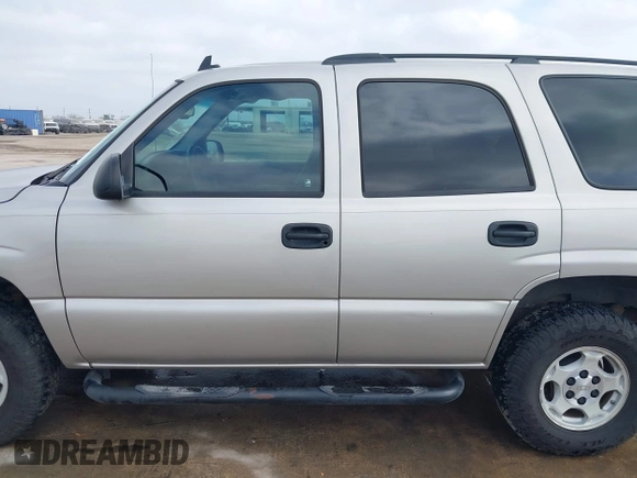 2006 Chevrolet Tahoe LS with VIN 1GNEC13V66R146232, listed as a IAAI auction lot 41446838 with 158,136 mi miles. Bid and sale history available at carsss.com. Image 14.
