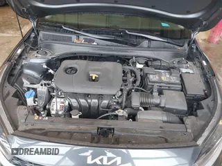 2024 Kia Forte LXS z VIN 3KPF24AD9RE827562, wystawiony jako IAAI lot #41943586 z przebiegiem 9 034 mil mil oraz . Historia ofert i sprzedaży dostępna na DreamBid. Obrazek 10.