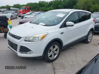 2015 Ford Escape SE with VIN 1FMCU0GX7FUB33968, listed as a IAAI auction lot 42179132 with 188,693 mi miles. Bid and sale history available at carsss.com. Image 2.