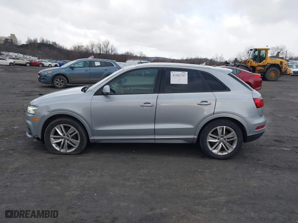 2017 Audi Q3 Premium with VIN WA1ECCFS1HR014286, listed as a IAAI auction lot 41582743 with 105,585 mi miles. Bid and sale history available at carsss.com. Image 14.