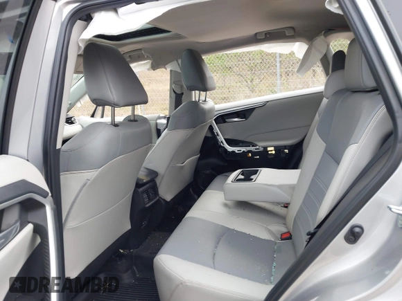 2023 Toyota RAV4 XLE Premium with VIN 2T3C1RFV8PC246707, listed as a IAAI auction lot 40860830 with 32,872 mi miles and . Bid and sale history available at DreamBid. Image 8.