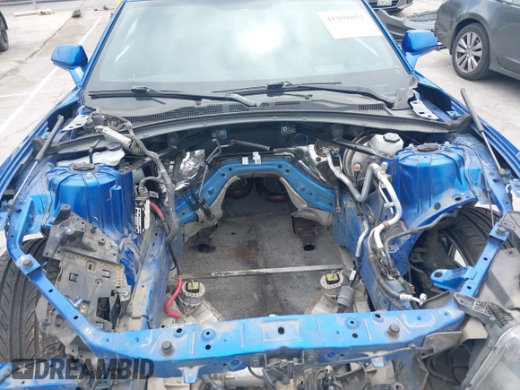 2018 Chevrolet Camaro ZL1 with VIN 1G1FK1R64J0115583, listed as a IAAI auction lot 41998052 with Not Provided miles and . Bid and sale history available at DreamBid. Image 10.