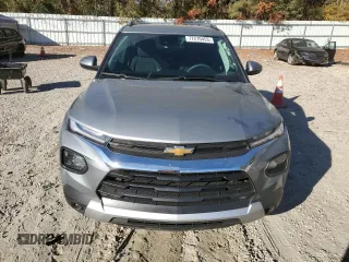 2023 Chevrolet TrailBlazer LT with VIN KL79MRSL0PB185248, listed as a Copart auction lot 77270453 with 9,865 mi miles. Bid and sale history available at carsss.com. Image 5.