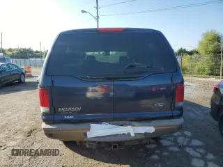 2003 Ford Excursion Eddie Bauer z VIN 1FMNU45S13EB44882, wystawiony jako Copart lot #72880424 z przebiegiem 215 341 mil mil oraz Czysty tytuł • Clean title. Historia ofert i sprzedaży dostępna na DreamBid. Obrazek 6.