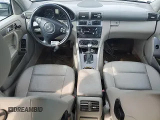 2006 Mercedes-Benz C 230 Sport с VIN WDBRF52H86A890481, выставлен на аукционе Copart как лот 57113225 с пробегом Не указан миль и Списание • Salvage title. История ставок и продаж доступна на DreamBid. Изображение 8.