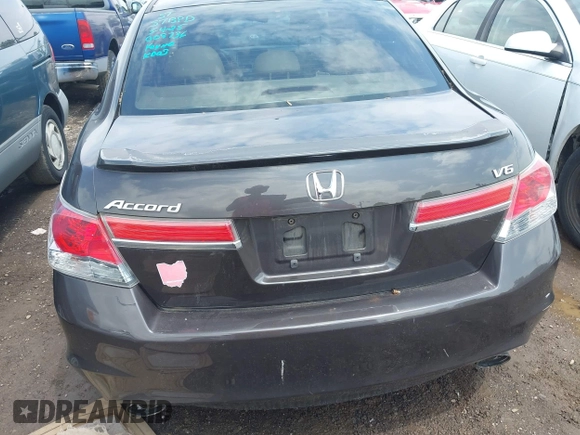2011 Honda Accord EX-L with VIN 1HGCP3F82BA009739, listed as a IAAI auction lot 42440821 with 193,100 mi miles and . Bid and sale history available at DreamBid. Image 16.