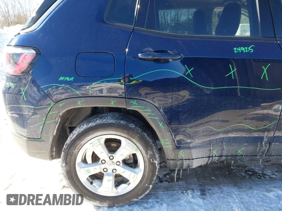 2021 Jeep Compass Altitude z VIN 3C4NJDBB0MT552101, wystawiony jako IAAI lot #41578726 z przebiegiem 49 684 mil mil oraz . Historia ofert i sprzedaży dostępna na DreamBid. Obrazek 18.