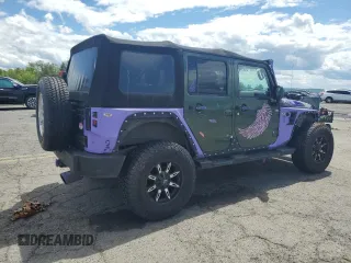 2008 Jeep Wrangler Unlimited Sahara z VIN 1J8GA59168L574982, wystawiony jako Copart lot #57603355 z przebiegiem 117 523 mil mil oraz Czysty tytuł • Clean title. Historia ofert i sprzedaży dostępna na DreamBid. Obrazek 3.