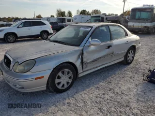 2004 Hyundai Sonata with VIN KMHWF25S34A047355, listed as a Copart auction lot 77249694 with 280,654 mi miles and Salvage Title. Bid and sale history available at carsss.com. Image 1.
